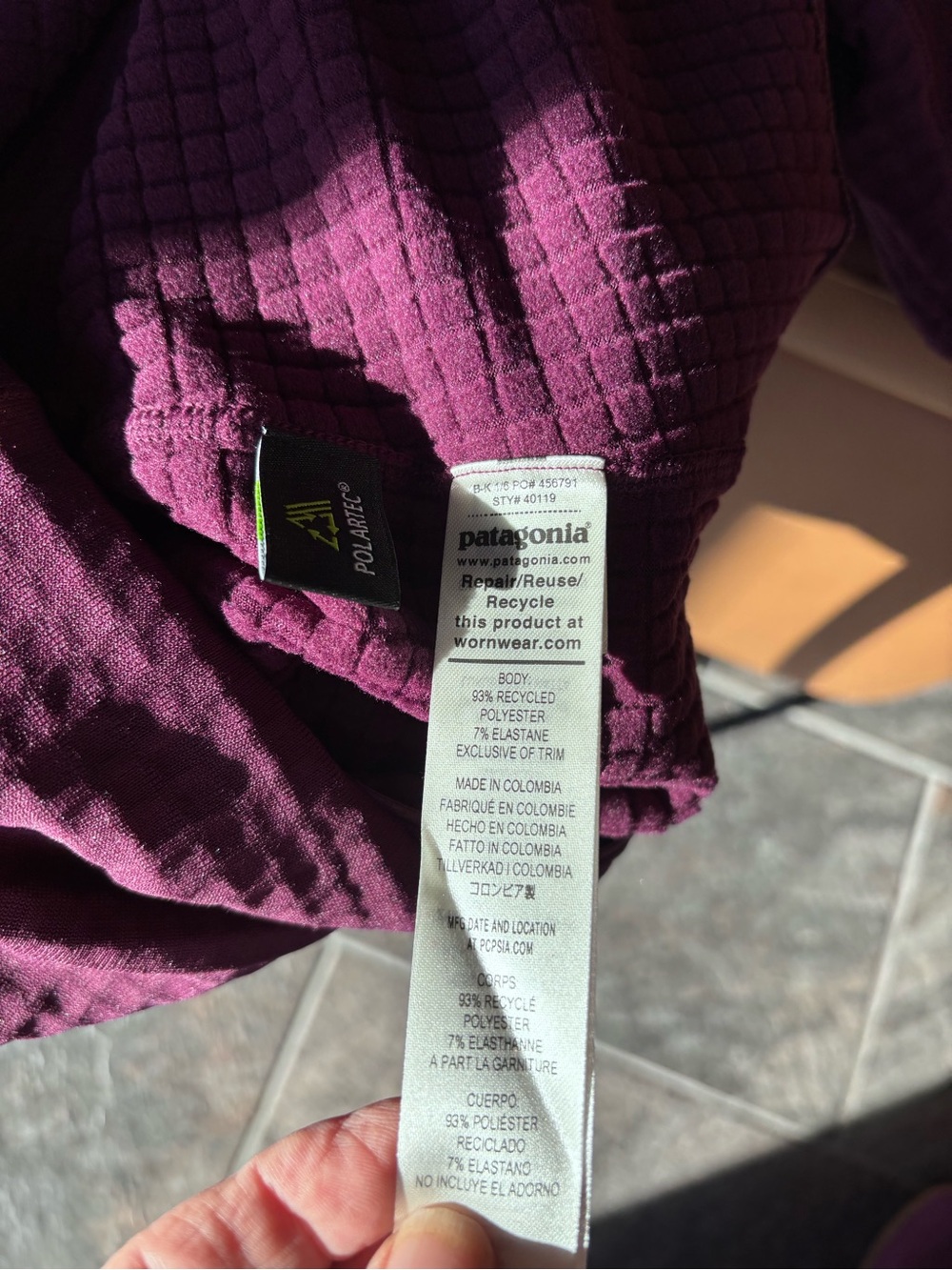 Patagonia Women's R1 Quarter-Zip Fleece Pullover in Night Plum - Picture 6 of 6